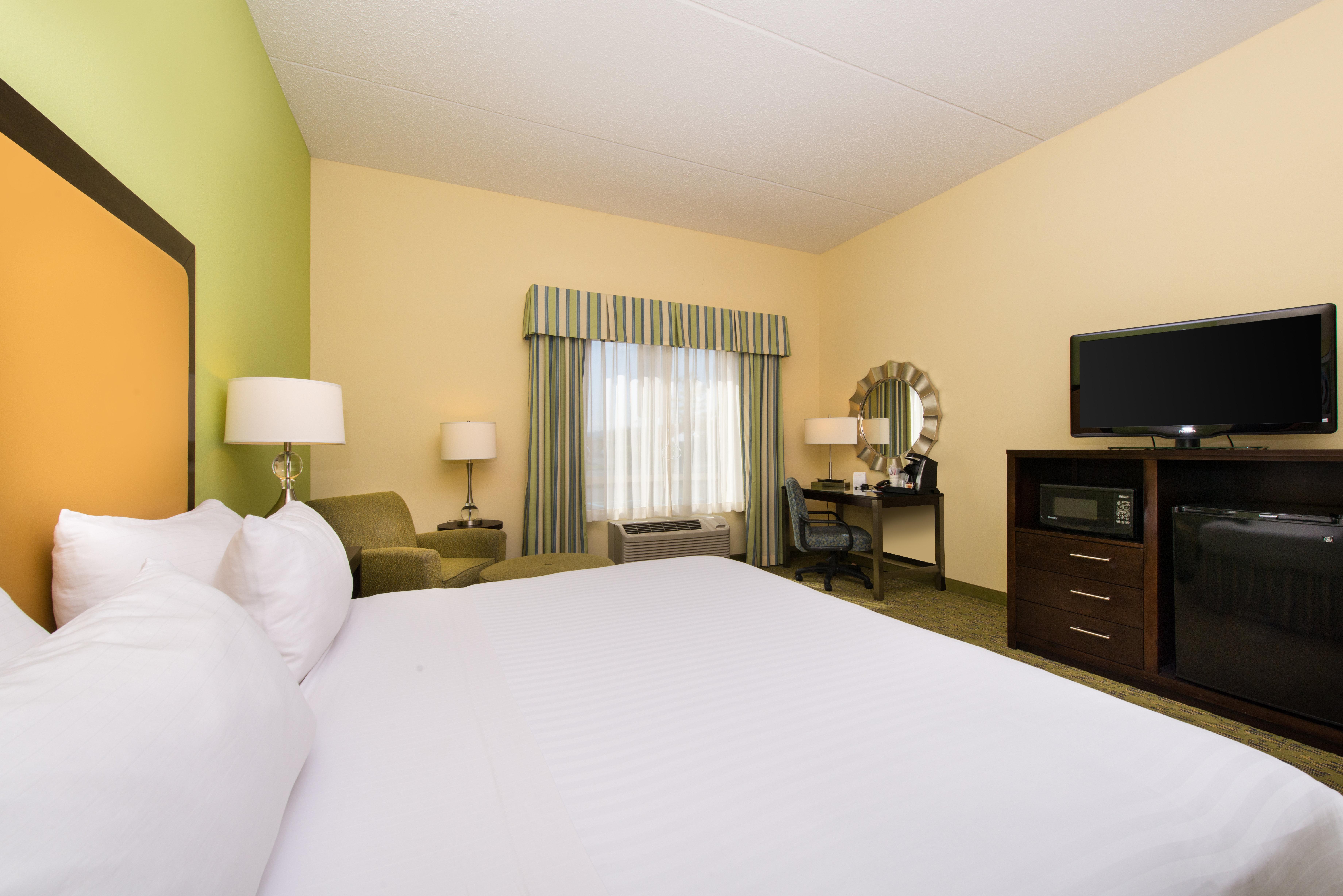 Holiday Inn Express And Suites Dickson City By Ihg Exterior foto